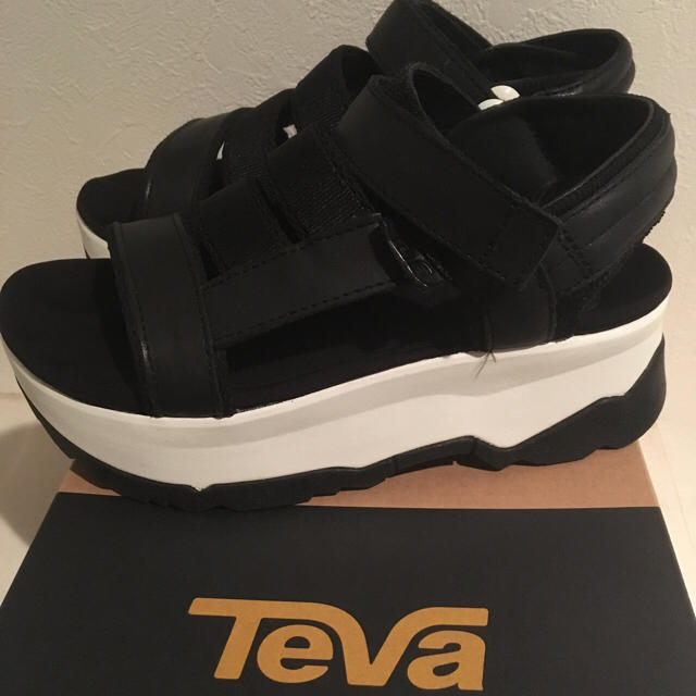 ユナイテッドアローズ 今季 Teva ZAMORA ザモラ 5 サンダル