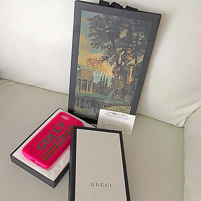 Gucci - タイムセール目玉品！グッチ大人気iPhoneケース早い者勝ちの通販 by ちーちゃん｜グッチならラクマ