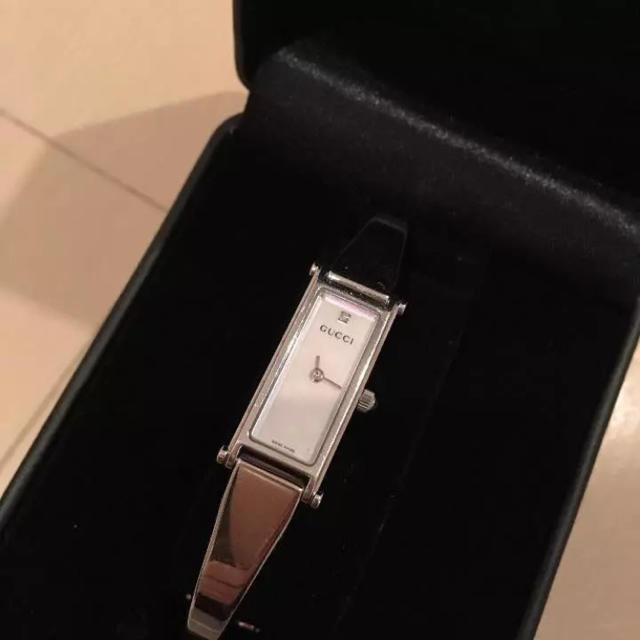 Gucci(グッチ)の【専用】正規品グッチGUCCI☆腕時計レディース レディースのファッション小物(腕時計)の商品写真