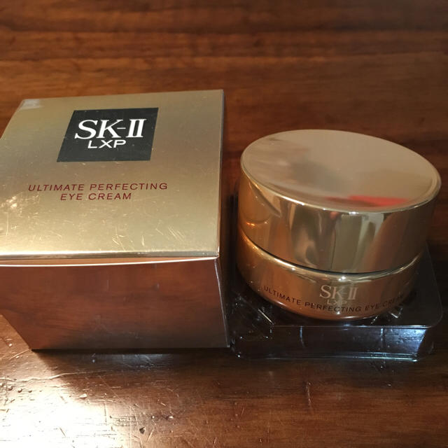 SK-II(エスケーツー)のSK-II アルティメイト パーフェクティング アイ クリーム 15g コスメ/美容のスキンケア/基礎化粧品(アイケア/アイクリーム)の商品写真