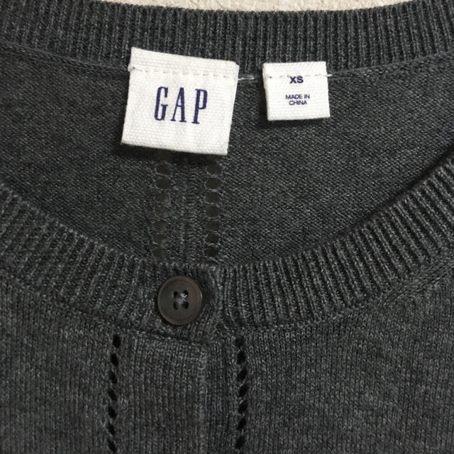 GAP(ギャップ)のqi-te様専用【美品】GAP カーディガン グレー   レディースのトップス(カーディガン)の商品写真