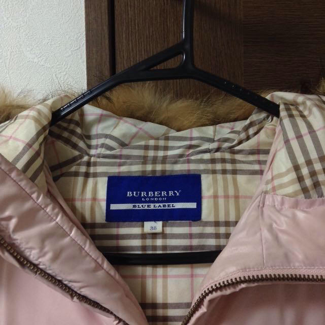 BURBERRY(バーバリー)の専用です レディースのジャケット/アウター(ダウンコート)の商品写真