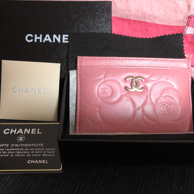 CHANEL(シャネル)のCHANEL名刺カード入れ 連休中だけのSALE レディースのファッション小物(名刺入れ/定期入れ)の商品写真