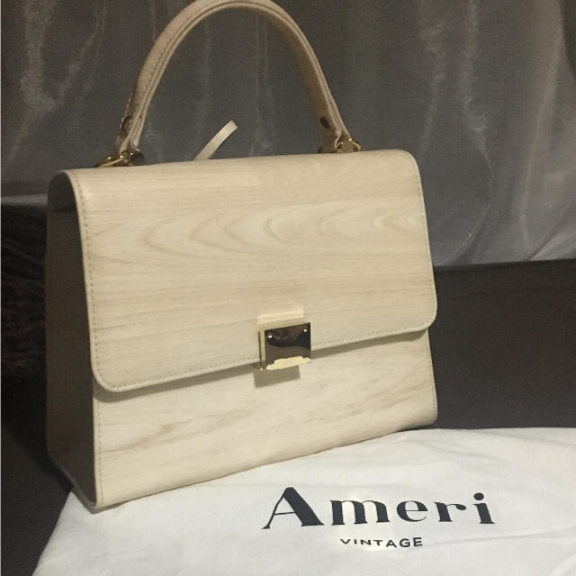 Ameri VINTAGE(アメリヴィンテージ)のぴー様専用 美品‼︎Ameri VINTAGE ポップアップ限定バッグ レディースのバッグ(ハンドバッグ)の商品写真