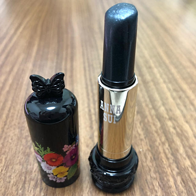 ANNA SUI(アナスイ)のアナスイ リップスティック S S900 黒リップ ANNA SUI コスメ/美容のベースメイク/化粧品(口紅)の商品写真