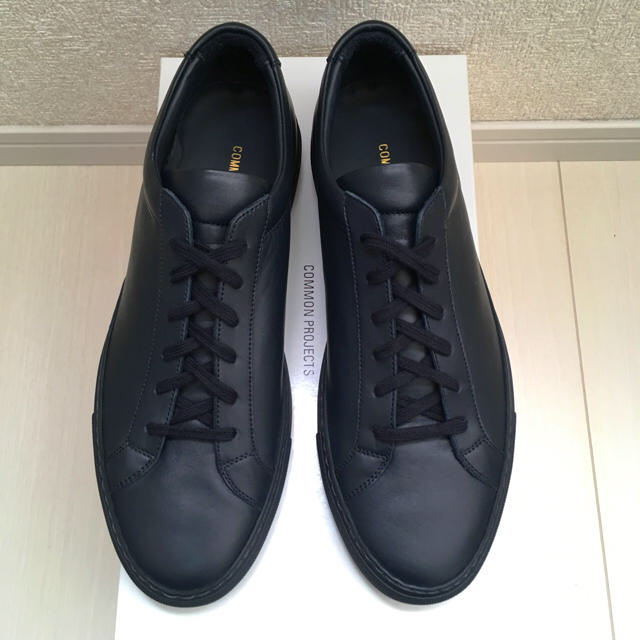 COMMON PROJECTS - コモンプロジェクト アキレスロウ 40の通販 by ...