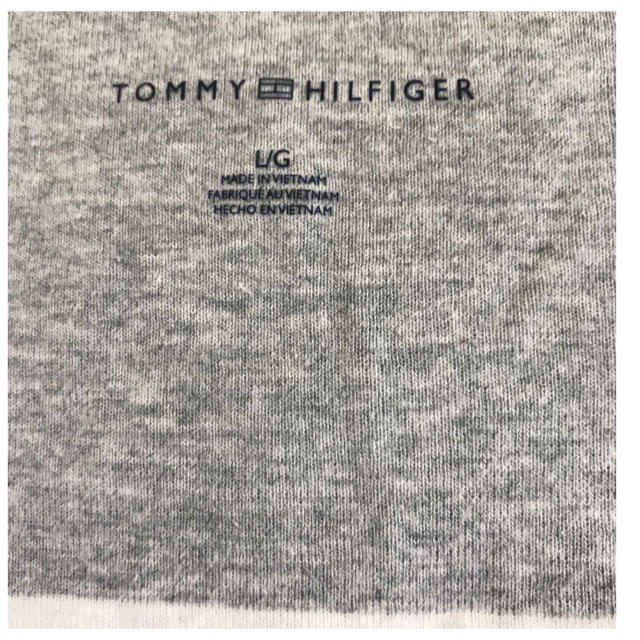 TOMMY HILFIGER(トミーヒルフィガー)の未使用 トミーヒルフィガー  レディースのトップス(Tシャツ(半袖/袖なし))の商品写真