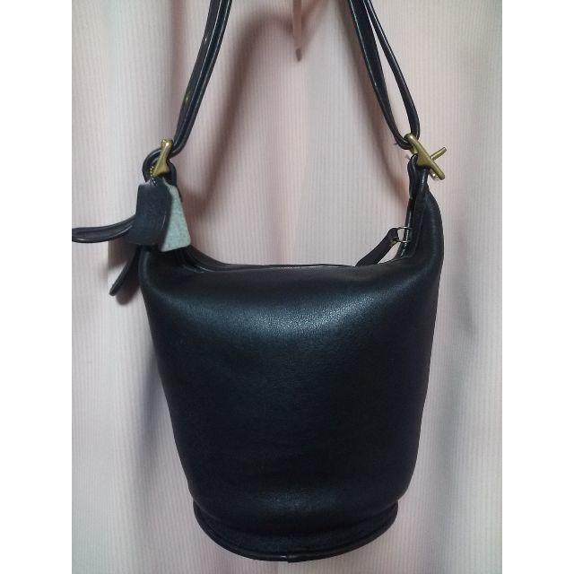 値下げ【プレゼントにおすすめ!!】【✨美品✨】コーチ 黒バケツ型2WAYバッグ