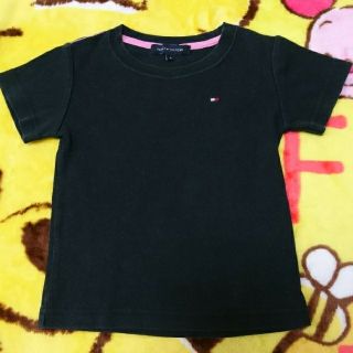 トミーヒルフィガー(TOMMY HILFIGER)のTOMMY HILFIGER Tシャツ  黒地 サイズ4(100cm)(Tシャツ/カットソー)