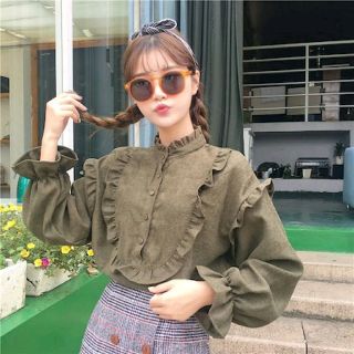 ぷ様専用 レトロ フリル ブラウストップス 3カラー 韓国ファッション used パステルピンクの三角カッティングフリルブラウス