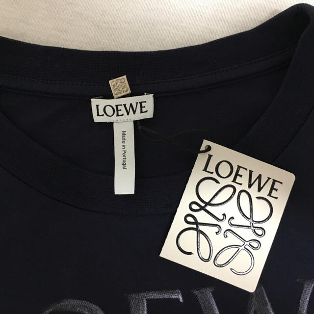 LOEWE - Loewe ロエベ Tシャツ Mサイズ タグ付き ネイビー still lifeの通販 by Laurent911｜ロエベならラクマ