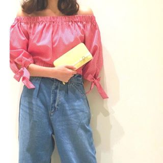 ザラ(ZARA)のZARA ギンガムチェック オフショル トップス 新品未使用(シャツ/ブラウス(半袖/袖なし))