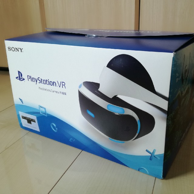 PlayStation VR(プレイステーションヴィーアール)のプレイステーションVR カメラ同梱版 PSVR エンタメ/ホビーのゲームソフト/ゲーム機本体(家庭用ゲーム機本体)の商品写真