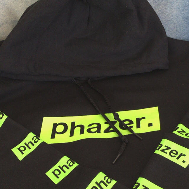 Phazer Tokyo パーカー