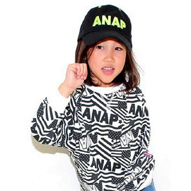 ANAP Kids(アナップキッズ)のANAPkids ♡お揃可能♡キャップ 黒 ♡帽子 キッズ/ベビー/マタニティのこども用ファッション小物(帽子)の商品写真