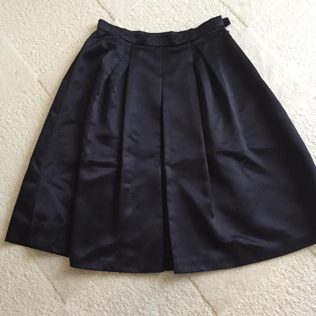 ANAYI(アナイ)のANAYI アナイ スカート ネイビー 36 レディースのスカート(ひざ丈スカート)の商品写真