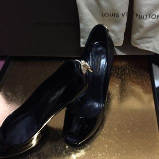 LOUIS VUITTON(ハイヒール/パンプス)のフリマアイテム一覧 LOUIS VUITTON(ハイヒール/パンプス)のフリマアイテム一覧