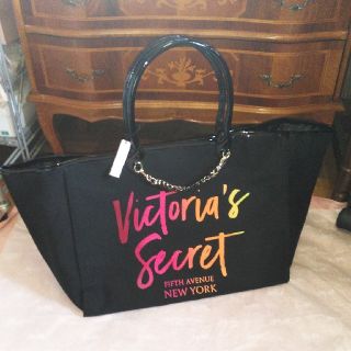 ヴィクトリアズシークレット(Victoria's Secret)の【新品タグ付】ビクトリアズシークレット キャンバストートバッグ(トートバッグ)