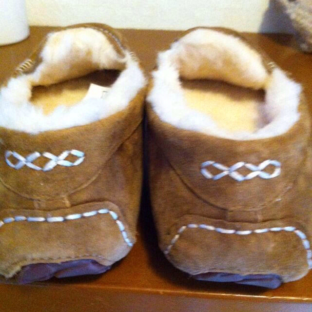 UGG(アグ)のUGG アンスレー 美品 レディースの靴/シューズ(ローファー/革靴)の商品写真