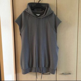 アンユーズド(UNUSED)のUNUSED17ss ノースリーブパーカー(パーカー)