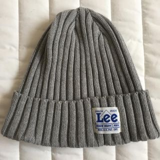 リー(Lee)の【美品！】Lee ニット帽 グレー☆サイズ56〜58センチ(ニット帽/ビーニー)