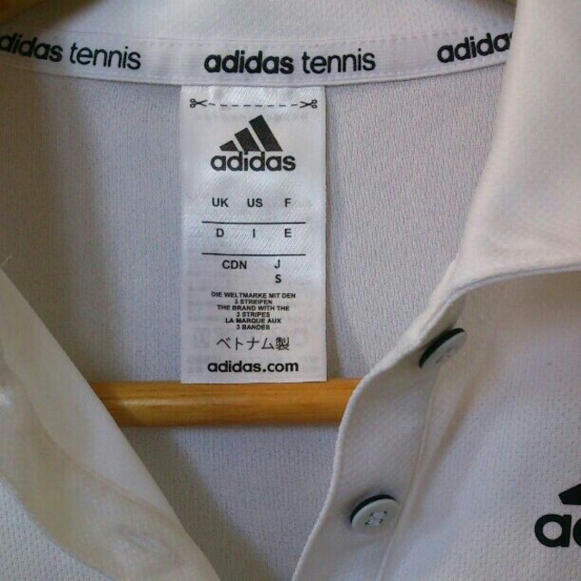 adidas(アディダス)のadidasのテニスウェア スポーツ/アウトドアのテニス(ウェア)の商品写真