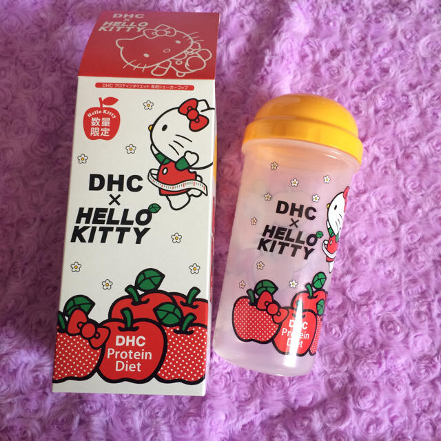 DHC(ディーエイチシー)のキティちゃん DHCシェイカーコップ インテリア/住まい/日用品のキッチン/食器(グラス/カップ)の商品写真