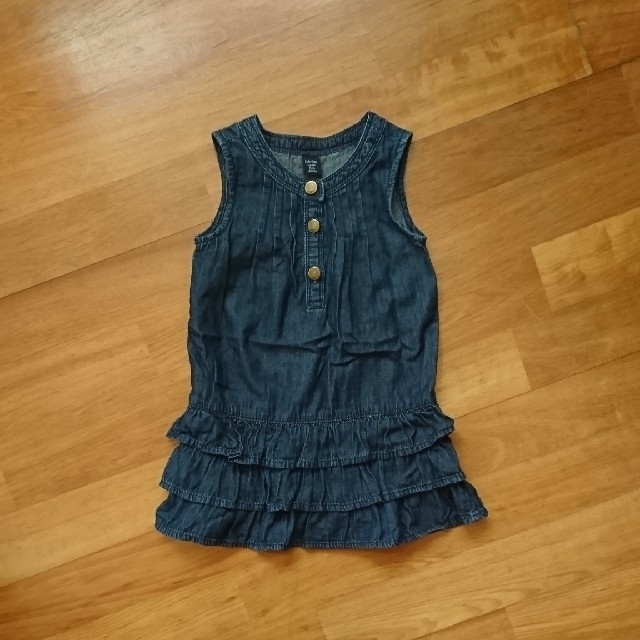 babyGAP(ベビーギャップ)の【2点おまとめ】babyGapワンピース&ラングラーデニムワンピース キッズ/ベビー/マタニティのキッズ服女の子用(90cm~)(ワンピース)の商品写真