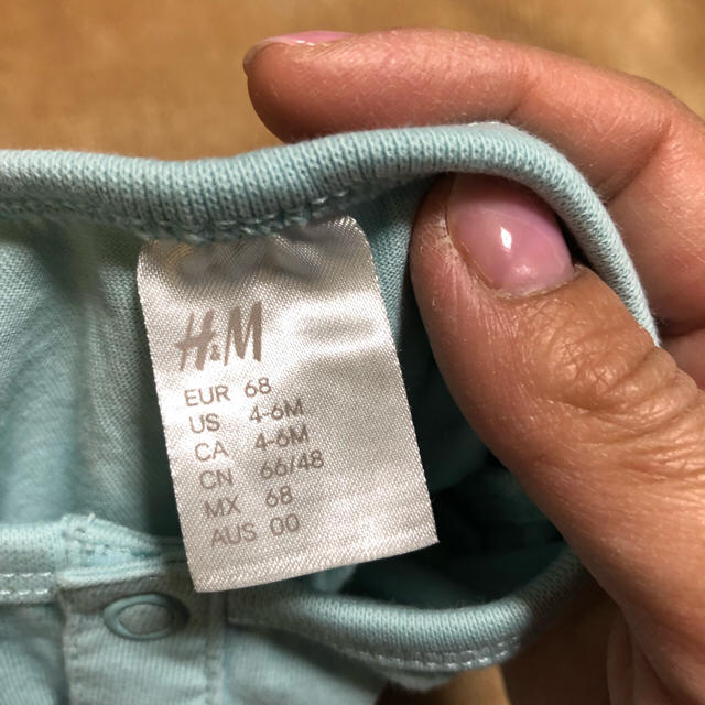 H&M(エイチアンドエム)のH&M Ｔシャツ キッズ/ベビー/マタニティのベビー服(~85cm)(Ｔシャツ)の商品写真