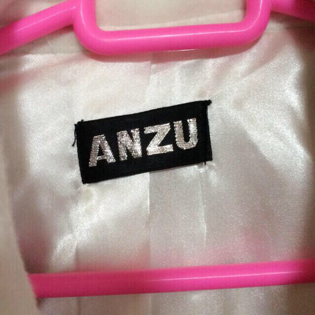 ANZU(アンズ)の最終値下げ #ANZU #白 #コート  レディースのジャケット/アウター(ピーコート)の商品写真