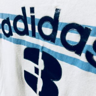 アディダス(adidas)のadidas Tシャツ(Tシャツ(半袖/袖なし))