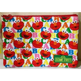 セサミストリート(SESAME STREET)のセサミストリート☆新品☆ポーチ☆エルモ(ポーチ)