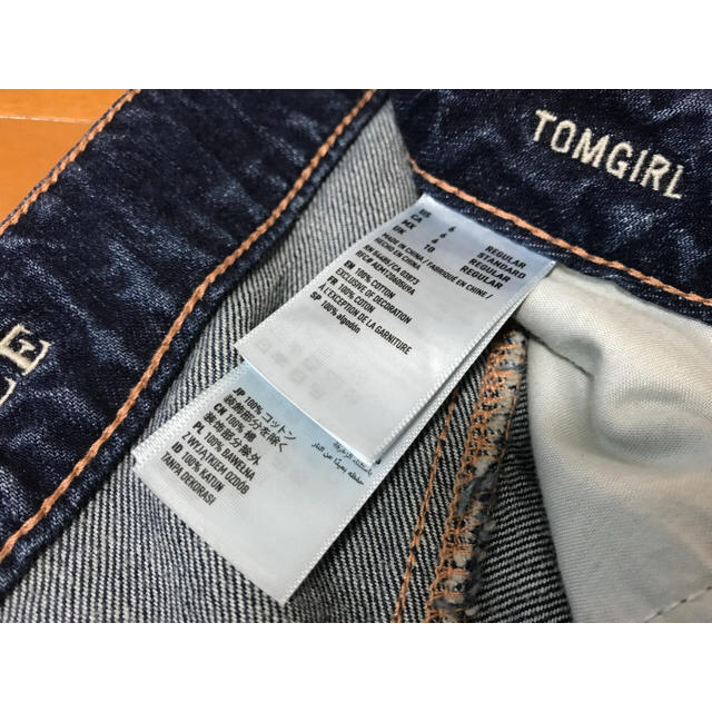 American Eagle(アメリカンイーグル)のAMERICAN EAGLE TOMGIRLジーンズ レディースのパンツ(デニム/ジーンズ)の商品写真