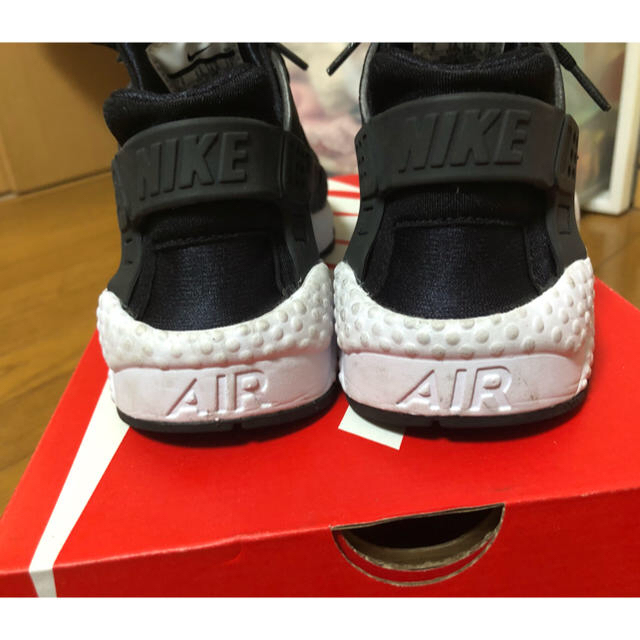 NIKE(ナイキ)の【NIKE】AIR ハラチ 23cm レディースの靴/シューズ(スニーカー)の商品写真