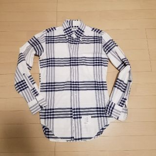 トムブラウン(THOM BROWNE)のトムブラウン　シャツ(シャツ)