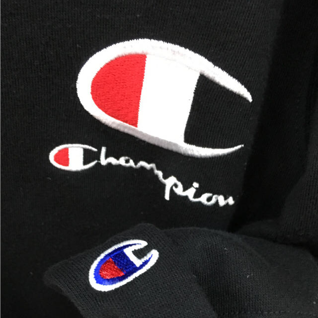 Champion(チャンピオン)のチャンピオン トレーナー ジュニア 黒 キッズ/ベビー/マタニティのベビー服(~85cm)(トレーナー)の商品写真