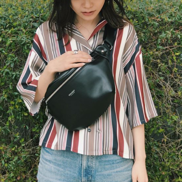 即完売品!‼︎MOUSSY waist&shoulder BAG♡ボディーバッグ