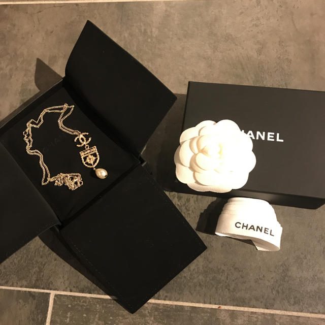 CHANEL(シャネル)のCHANELペンダント レディースのアクセサリー(ネックレス)の商品写真