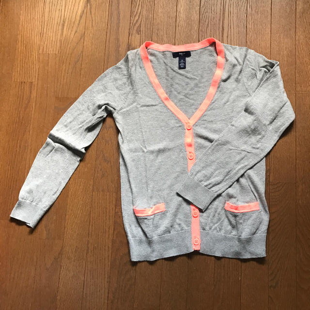 GAP Kids(ギャップキッズ)のGAPKids 140サイズ カーディガン キッズ/ベビー/マタニティのキッズ服女の子用(90cm~)(カーディガン)の商品写真