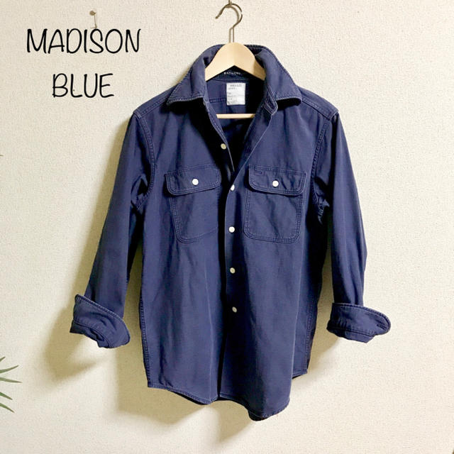 MADISONBLUE(マディソンブルー)のマディソンブルー ハンプトン バックサテン シャツ ドゥージィエムクラス イエナ レディースのトップス(シャツ/ブラウス(長袖/七分))の商品写真