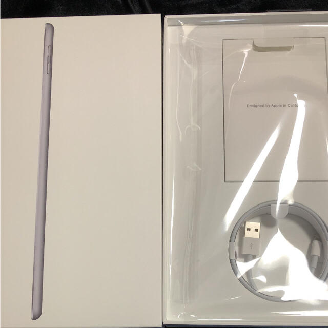 Apple スペースグレー 32GB WIFIの通販 by おぐ's shop｜アップルならラクマ - iPad 第6世代 2018 人気正規品