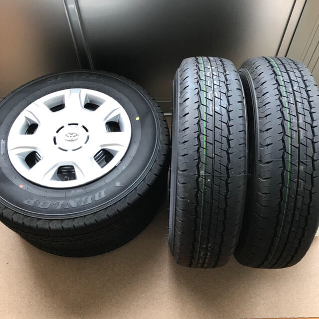 200系ハイエース 新車外し 純正タイヤホイールセット*ダンロップ4本 | フリマアプリ ラクマ