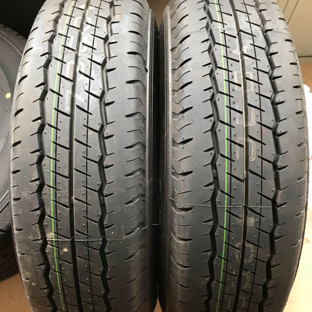 DUNLOP - 200系ハイエース 新車外し 純正タイヤホイールセット DUNLOP - 200系ハイエース 新車外し 純正タイヤホイールセット