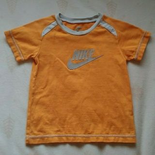 ナイキ(NIKE)のKASU---MI様専用☆NIKE ナイキ　90　Ｔシャツ　オレンジ(Tシャツ/カットソー)