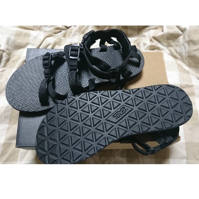☆【試着のみ未使用】Teva テバのALP サンダル☆ 3