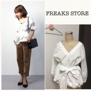 フリークスストア(FREAK'S STORE)の昨年もの 美品 フリークスストア♡カシュクールリボンブラウス(シャツ/ブラウス(長袖/七分))