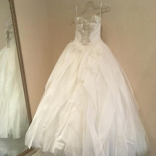 ヴェラウォン(Vera Wang)のverawang リーゼル kwさま専用(ウェディングドレス)