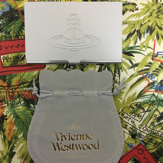 Vivienne Westwood(ヴィヴィアンウエストウッド)の【新品・未使用】Vivienne Westwood カードケース レディースのファッション小物(名刺入れ/定期入れ)の商品写真