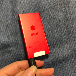 アップル(Apple)のiPod nano 第7世代 RED(ポータブルプレーヤー)