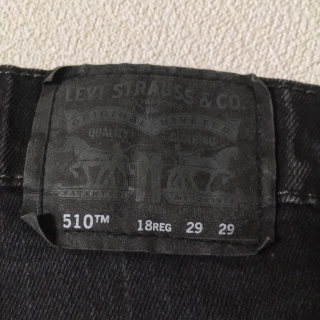 Levi's(リーバイス)の【Levi's】ブラックデニム ダメージジーンズ (リーバイス510) メンズのパンツ(デニム/ジーンズ)の商品写真